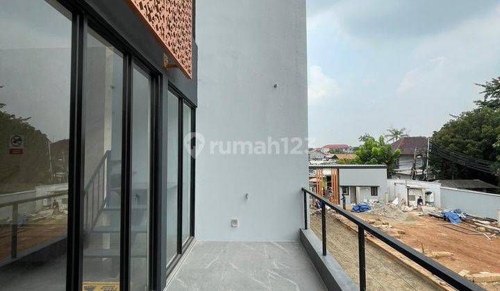 Rumah Baru Rare Item di Kebayoran Lama Unit Terbatas 2