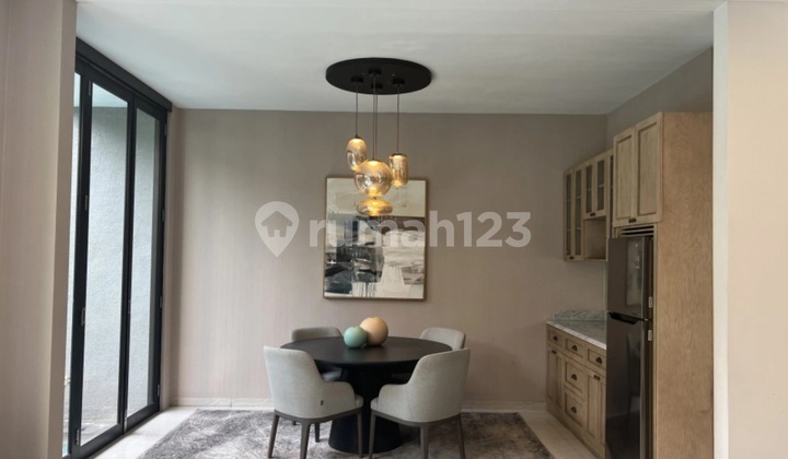 Rumah Dalam Town House Sangat Strategis Design Bagus di Cilandak Ampera 2