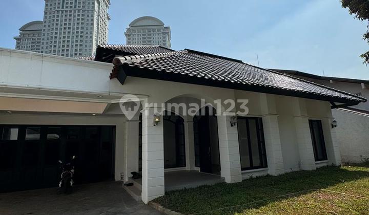 Rumah di Kebayoran Baru Hang Lekir Dijual Cepat Sangat Jarang Ada Rumah di Kebayoran Baru Hang Lekir Dijual Cepat Sangat Jarang Ada