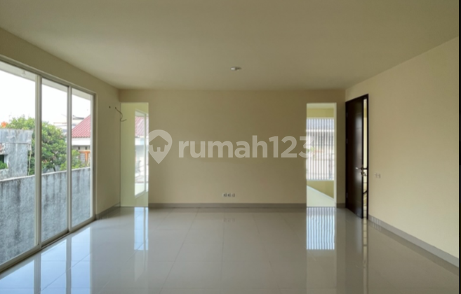 Rumah Brand New Dalam Komplek Cipete Harga di Bawah Pasar 2