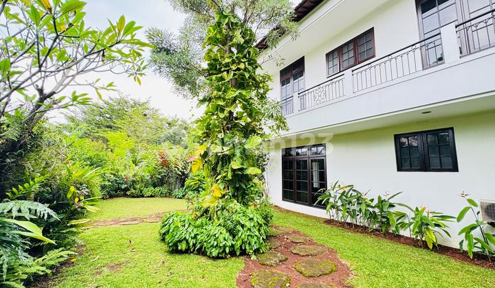 Rumah Hoek Siap Huni Halaman Luas di Puri Cinere Jarang Ada 1