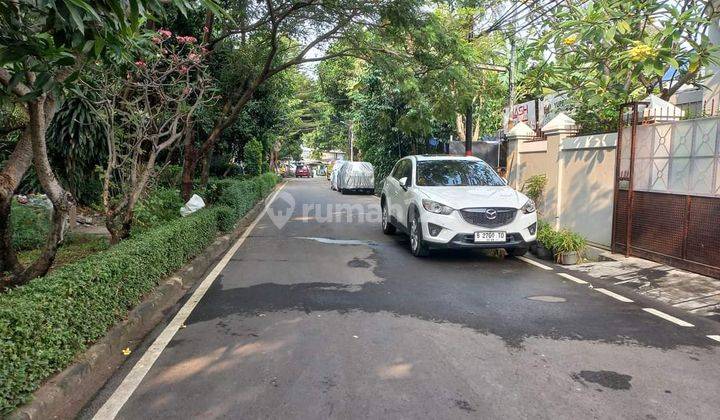 Rumah di Bendungan Hilir Jakarta Pusat Lokasi Elit Jarang Ada 2