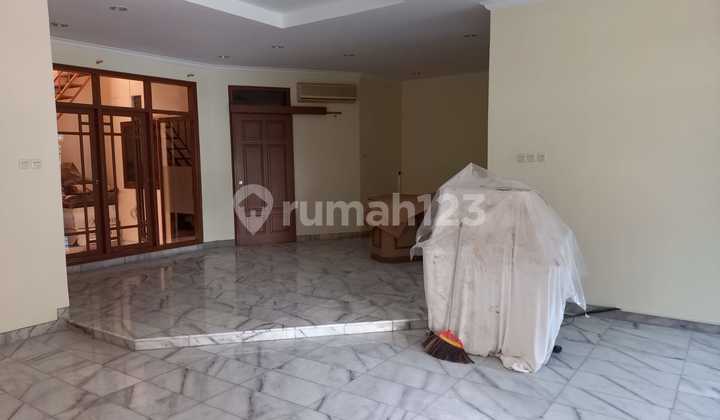 Ready-to-Occupy Green Garden 2