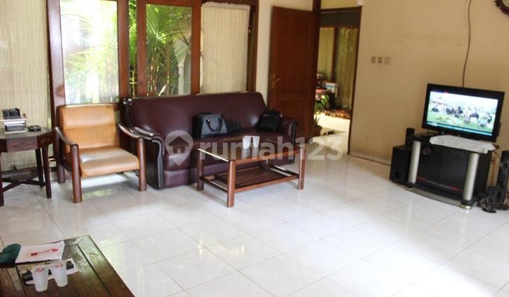 rumah posisi hook area pegangsaan menteng jakarta pusat