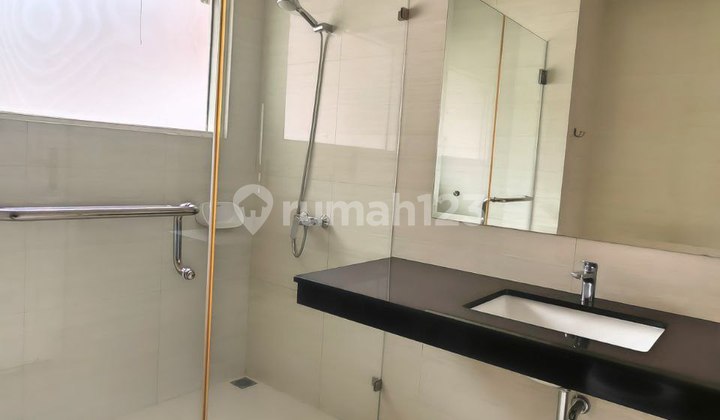 rumah bagus lokasi strategis menteng jakarta pusat 2