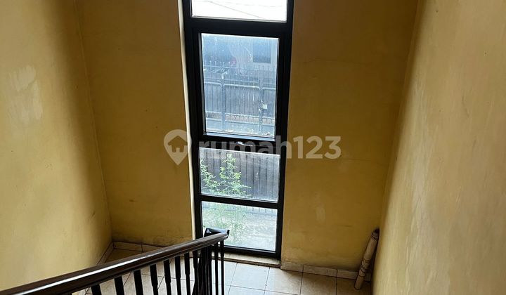 Rumah mungil area Menteng lokasi dekat sudirman , SHM  2