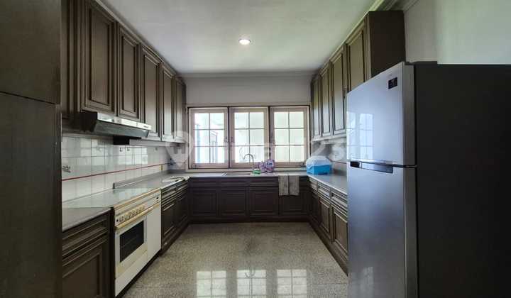 Rumah Sewa Menteng No Pool Un Furnished Lokasi Tenang, Prime Area 2