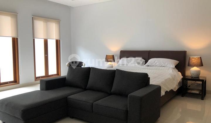 Rumah Menteng bisa untuk hunian atau silence office  2