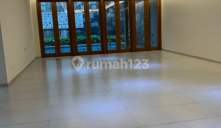 Rumah Menteng siap huni bisa hunian ataupun silence office 