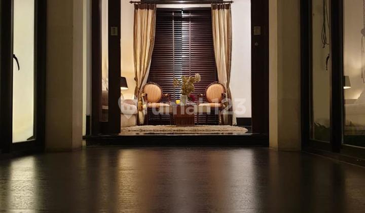 Rumah Sewa Menteng very Luxury siap huni , furnished area strategis