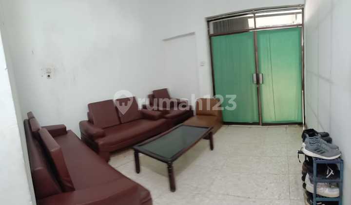 Rumah kost area Kramat bisa di bangun ulang pasive income Rumah kost area Kramat bisa di bangun ulang pasive income