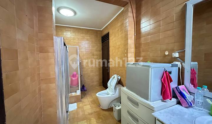 rumah bentuk tanah persegi panjang area menteng jakarta pusat 2