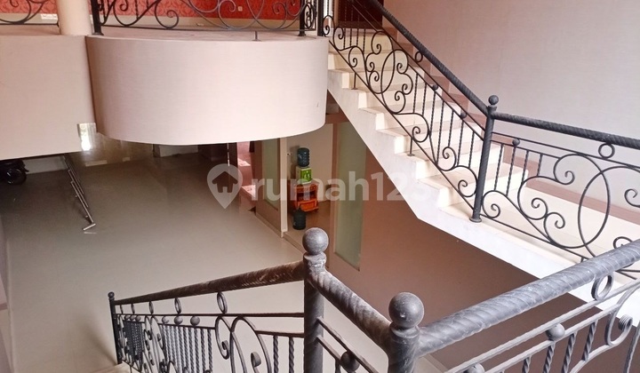 Rumah sewa Menteng lokasi premium 2