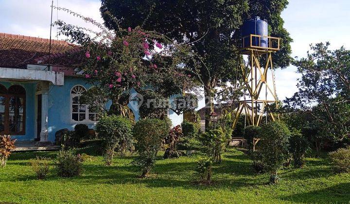 Dijual Villa di Cianjur sudah SHM kondisi Bagus 2