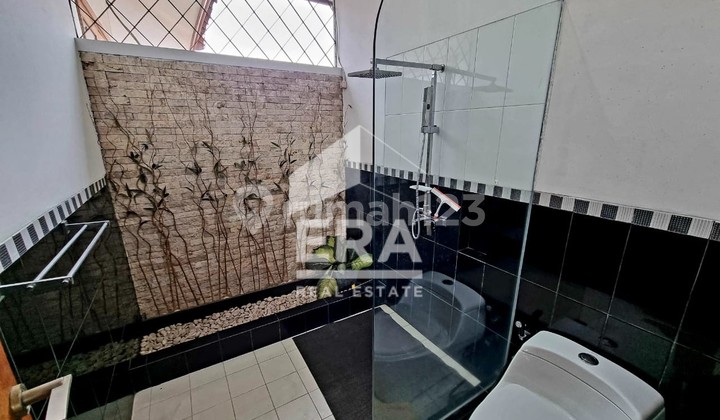 Ready-to-Live House 2