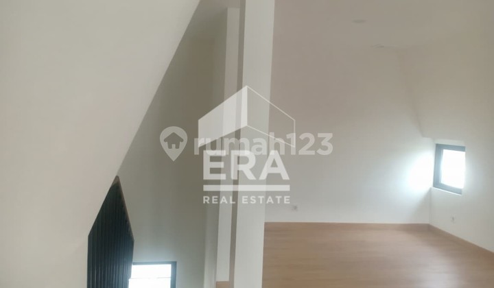 Ready-to-Occupy House in Bintaro