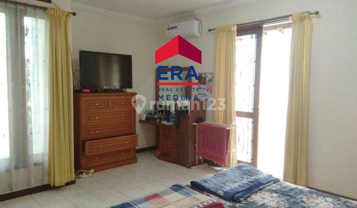 Jual Cepat Rumah di Jakarta Selatan 2 Lantai SHM 1