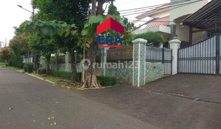 Jual Cepat Rumah di Jakarta Selatan 2 Lantai SHM 1