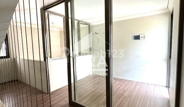 RUMAH SIAP HUNI DI CIPUTAT