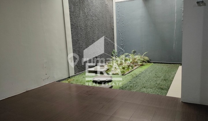 Rumah Siap Huni di Sektor 9,Bintaro
