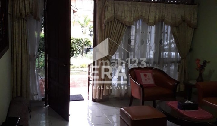 RUMAH MEWAH SIAP HUNI DI JAKARTA TIMUR