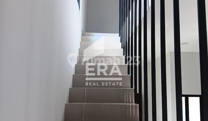 RUMAH SIAP HUNI DI PPONDOK AREN