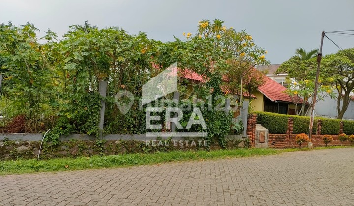 READY-TO-BUILD LAND IN CIPADU, SOUTH TANGERANG