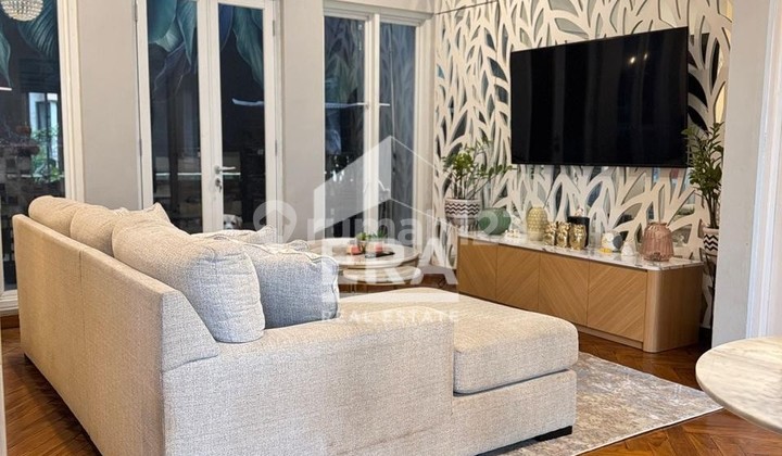 READY-TO-OCCUPY HOUSE IN BINTARO