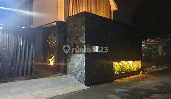 Rumah Modern Cantik Siap Huni Dekat Lotte Mall Bintaro Sektor 7 Rumah Unfurnished Bagus SHM - Sertifikat Hak Milik di Pondok Aren 1