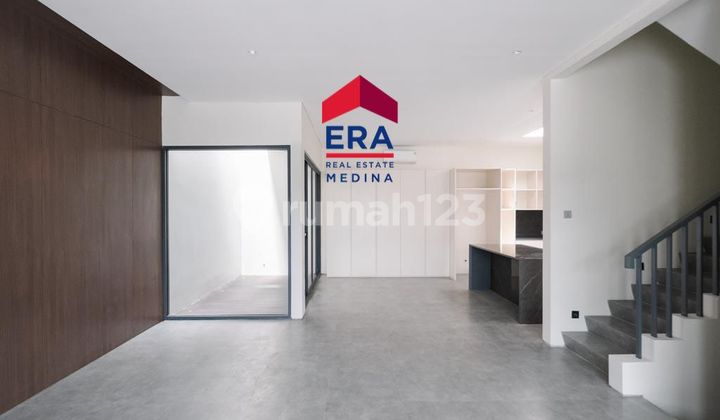 Dijual Rumah Industrial Modern Bintaro Dekat Tol Parigi