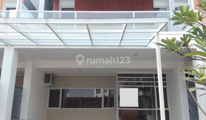 Rumah Semi Furnish Lokasi Strategis Dekat Pintu Tol Parigi Rumah Kontrakan Semi Furnished Bagus SHM - Sertifikat Hak Milik di Bintaro 1