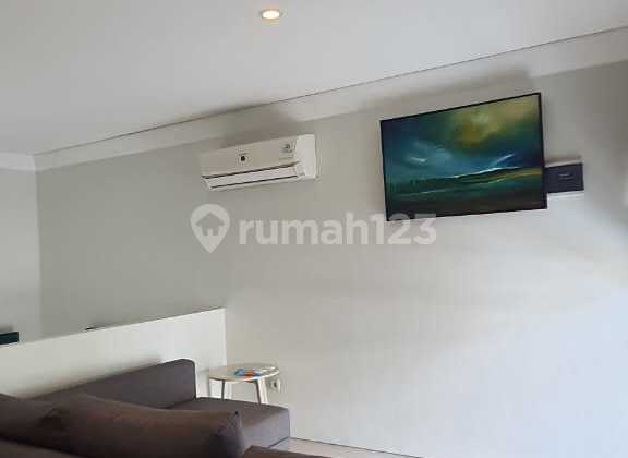 Rumah 2 Lantai Dalam Cluster Bebas Banjir Harga Nego