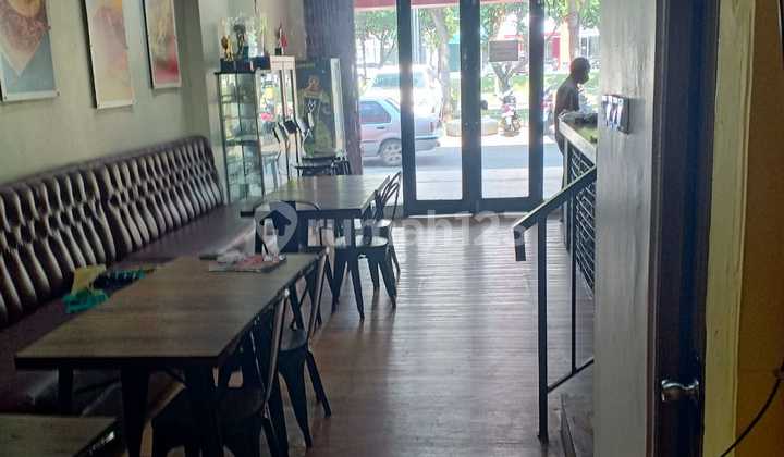 Quick Rental Storefront Needed in Bintaro Sector 7 2