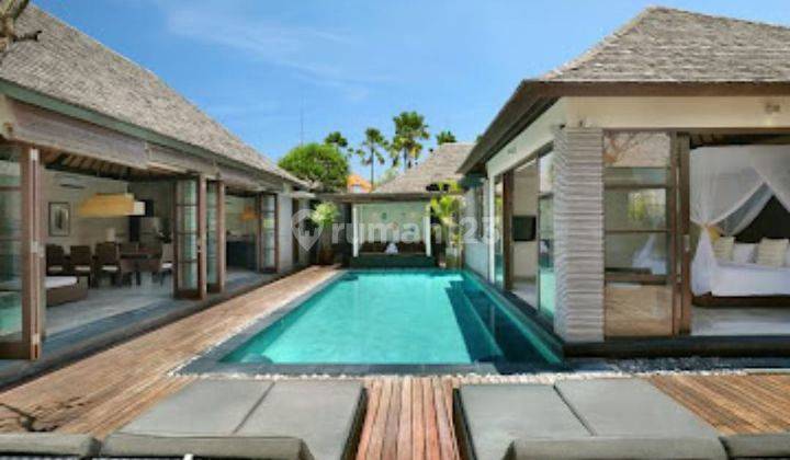 Di Jual Villa Di Seminyak Kuta Badung Bali  1