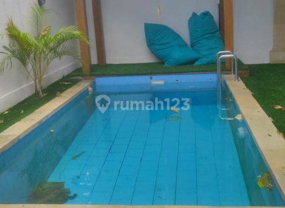 Vila Modern Tumbak Bayuh Cepaka Full Furnisshed 2