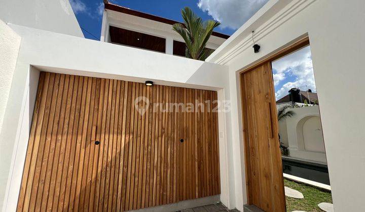 Vila Modern Umalas Bumbak Full Furnished 1