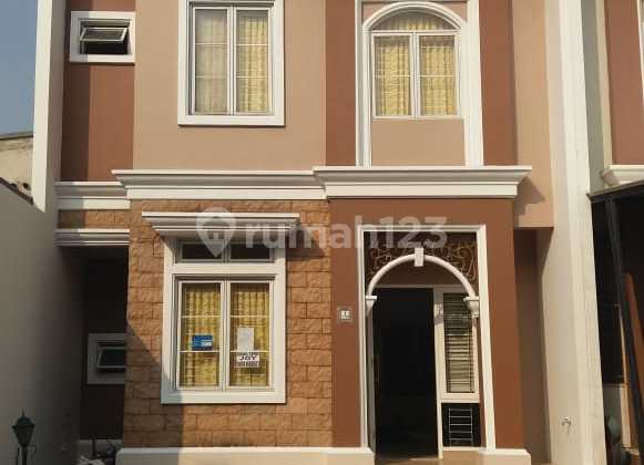 Rumah Dijual Trimezia Gading Serpong Rumah Dijual Trimezia Gading Serpong