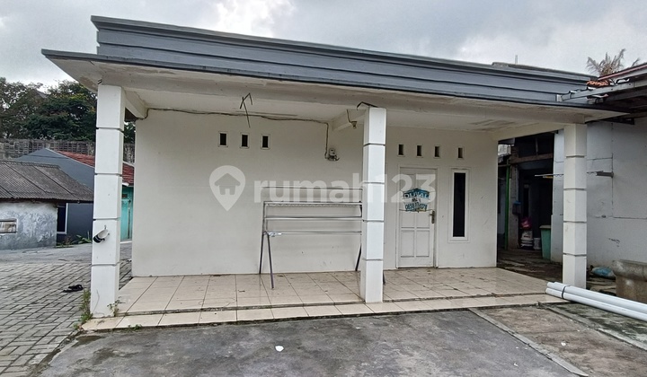 Dijual Rumah, Hitung Tanah Lokasi Strategis,Nempel BSD Rumah di Lengkong Kulon SHM