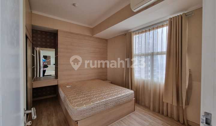 Apartemen 2 Bedroom, Posisi Hook,, Full Furnished Disewakan, Lantai 19*sel 2