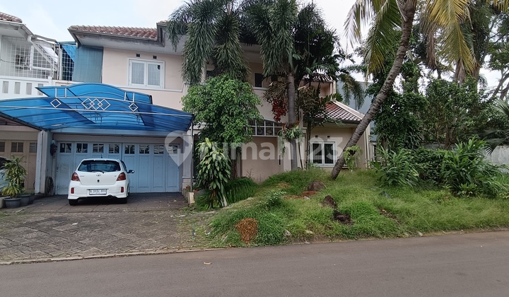 Rumah Siap Huni, Full Furnished, Ada Kolam Renang Rumah Siap Huni, Full Furnished, Ada Kolam Renang