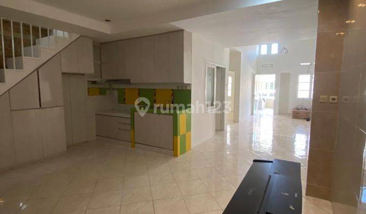 Rumah Semi Furnished Sudah Siap Huni di Tatar Jingganagara Kota Baru Parahyangan  1