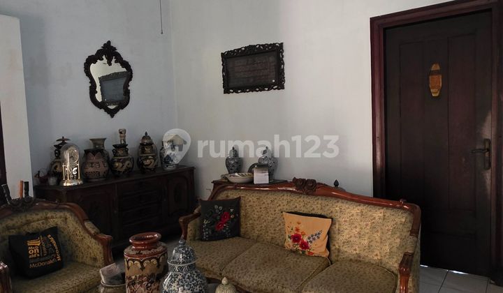 Turun Harga Rumah Classic Terawat di Bengawan Turun Harga Rumah Classic Terawat di Bengawan