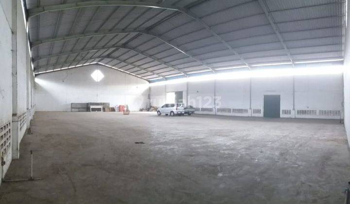  GUDANG KONSTRUKSI BAJA DI SAYAP HOLIS DEKAT TOL PASIR KOJA 1
