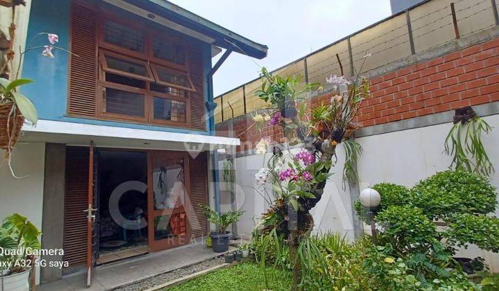 RUMAH TROPIS ASRI SEJUK DENGAN SIRKULASI UDARA BAGUS, DI JALAN PESANTREN CIMAHI 1