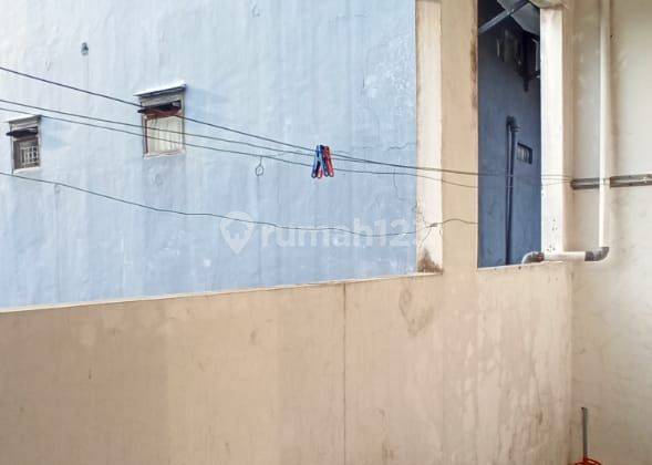 Ruang Usaha Cigadung Bandung Lokasi Strategis Dekat Minimarket  10