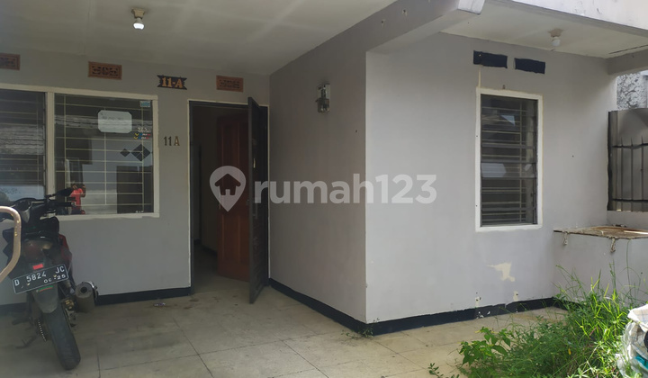 Dijual Rumah di Cikaso Sayap Supratman Bandung 1