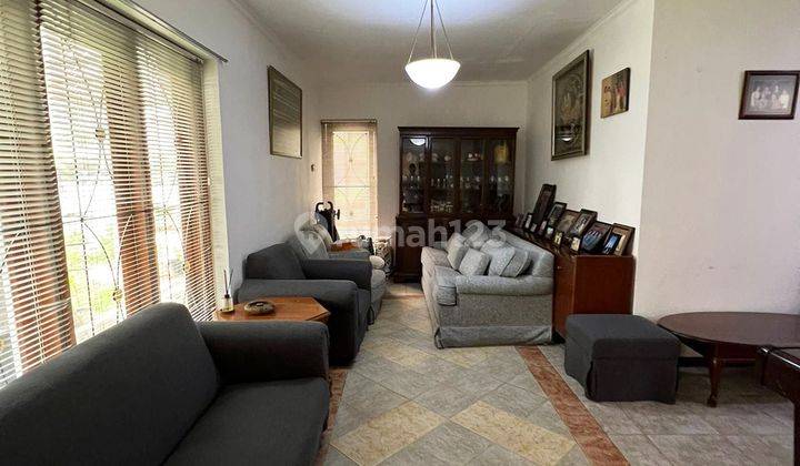 Rumah Tinggal Dan Rumah Kost Cantik Terawat , Sayap Supratman 1
