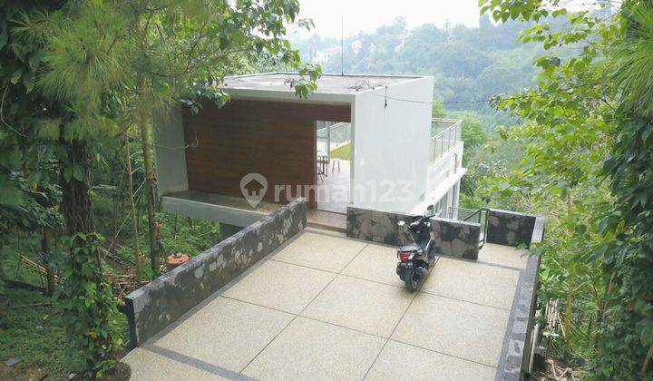 Villa Rumah Tinggal Dengan Design Minimalis Yg Unik Di Dago Giri Suasana Alam Dan Asri 1