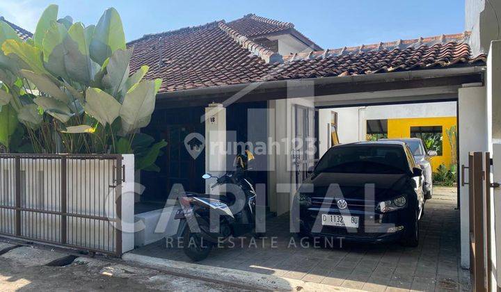  Rumah Asri di Bandung Utara Ligar Mawar 1