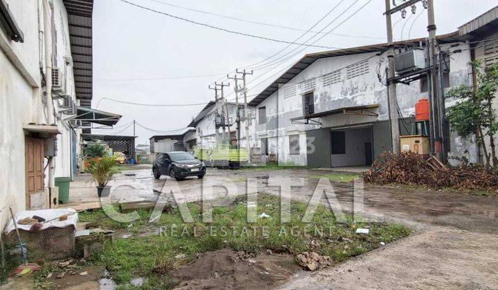 Gudang Bersama Konstruksi Baja , Bersih, Siap Pakai Di Nanjung Kutawaringin 2